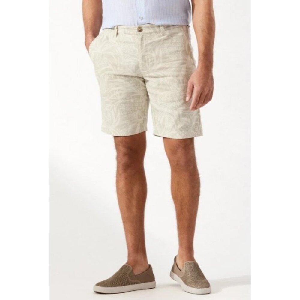 $110.00 Tommy Bahama Pineapple Pointe 10-Inch Shorts, Bleached Sand 40 Mens NEW